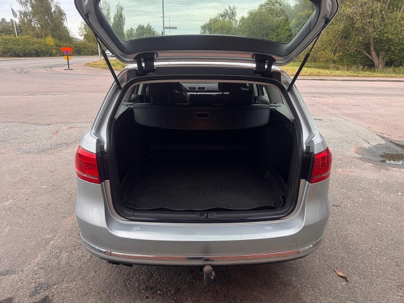 Volkswagen Passat 18 of 18