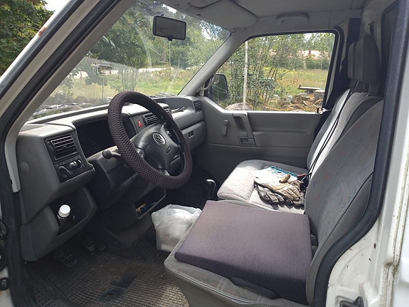 Volkswagen Transporter 7 of 8