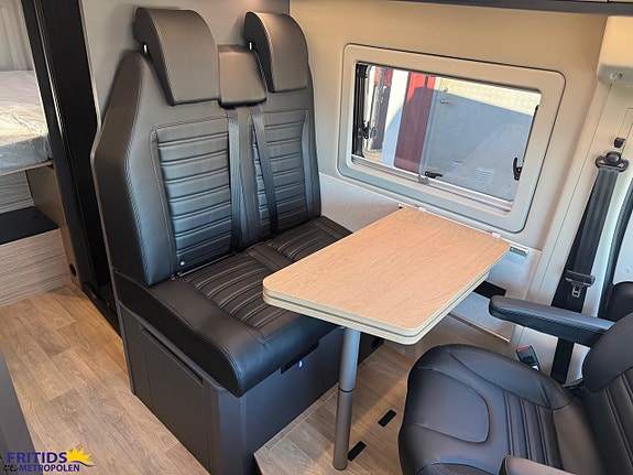 Pilote V630J Evidence Dieselvärme-Lithium-Solcellsanläggning-Adaptiv farthåll 7 of 17