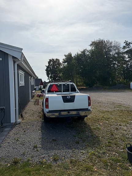 Nissan Navara 3 of 6