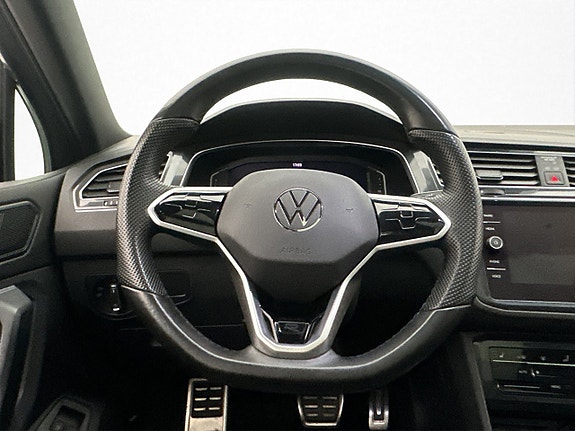 Volkswagen Tiguan 15 of 30