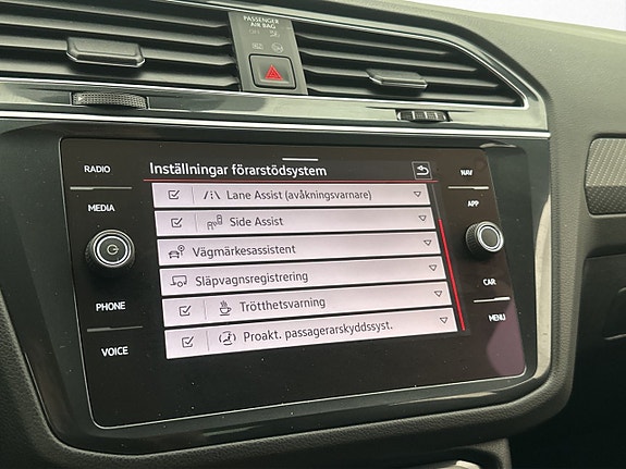 Volkswagen Tiguan 26 of 30