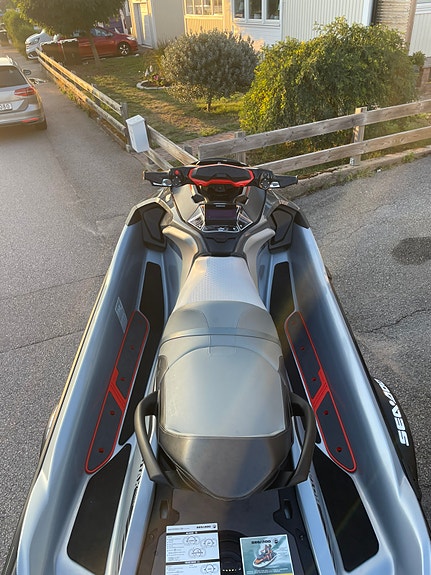 Seadoo RXT X 300rs 5 of 6