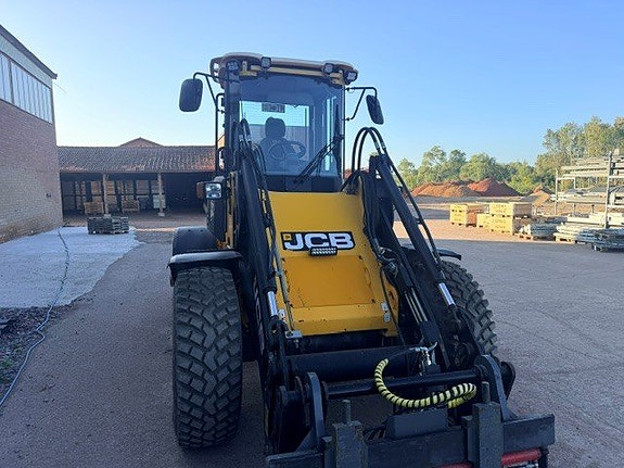 JCB 411 HT 3 of 12