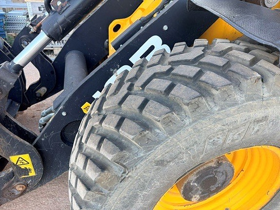 JCB 411 HT 7 of 12