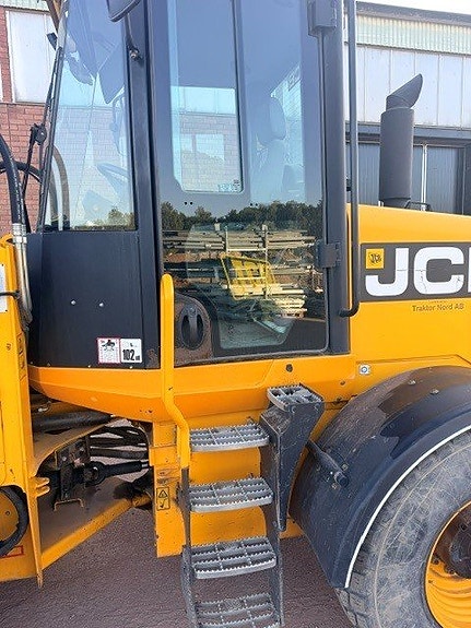 JCB 411 HT 4 of 12