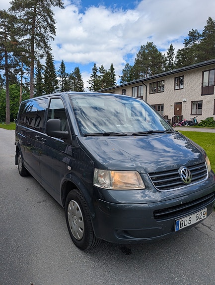 Volkswagen Transporter 2 of 10