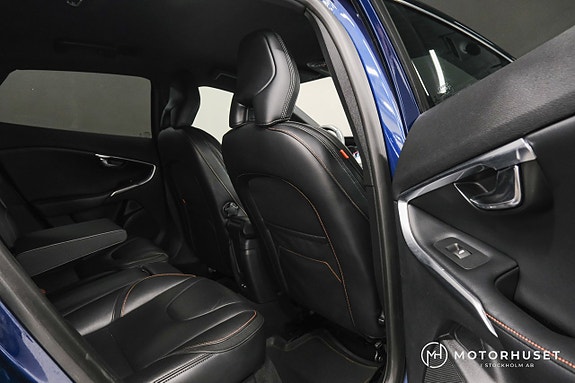 Volvo V40 11 of 20