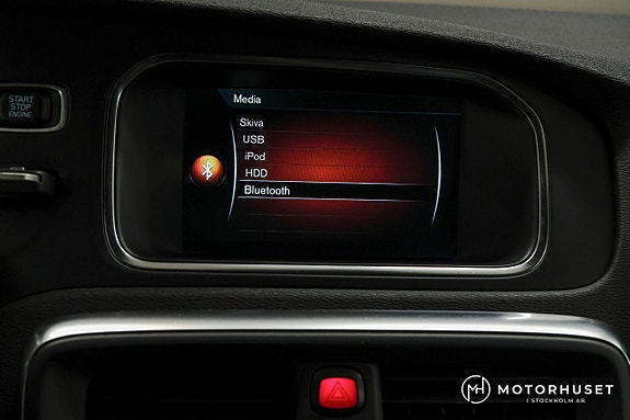 Volvo V40 14 of 20