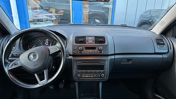 Skoda Fabia 5 of 13
