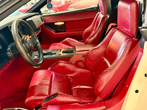 Chevrolet Corvette 20 of 30