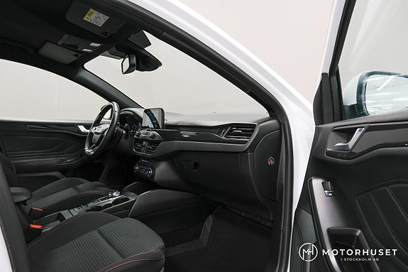 Ford Focus 9 of 21
