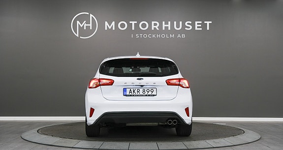 Ford Focus 5 of 21