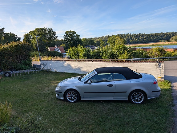 Saab 9-3 4 of 6