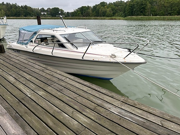 Flipper 666 HT -01 | MerCruiser 4.3 EFI | Bravo III | mycket välservad 3 of 16