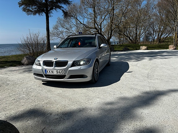 BMW 325i 5 of 11