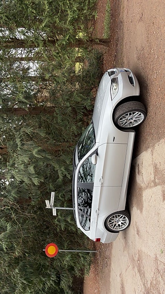 BMW 325i 11 of 11