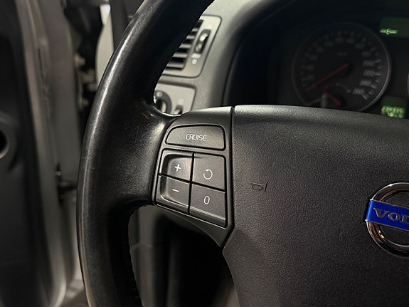 Volvo V50 8 of 10