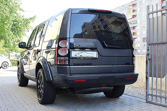 Land Rover Discovery 4 16 of 30