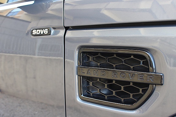 Land Rover Discovery 4 20 of 30