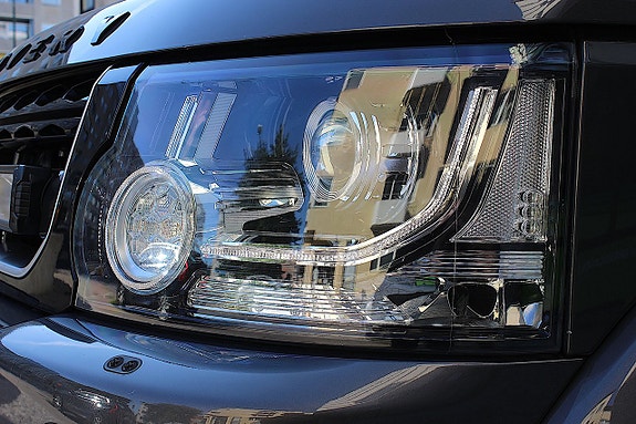 Land Rover Discovery 4 14 of 30