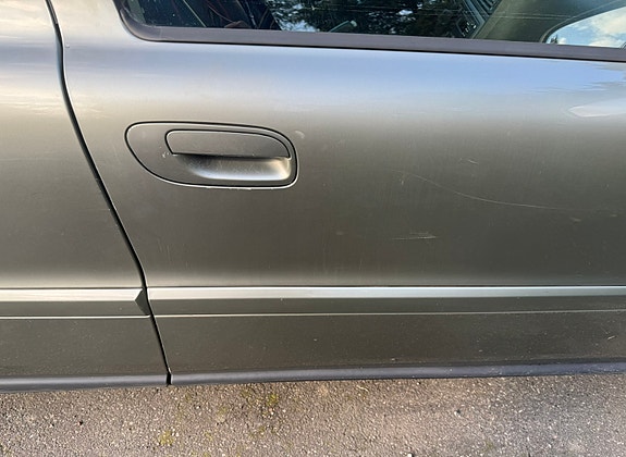 Volvo V70 14 of 14