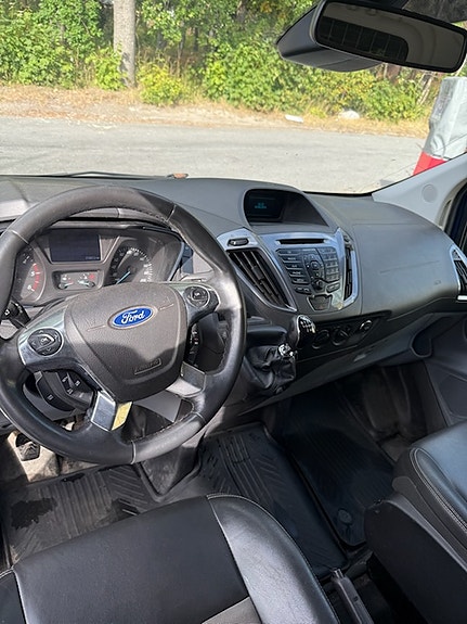 Ford Transit Custom 7 of 7