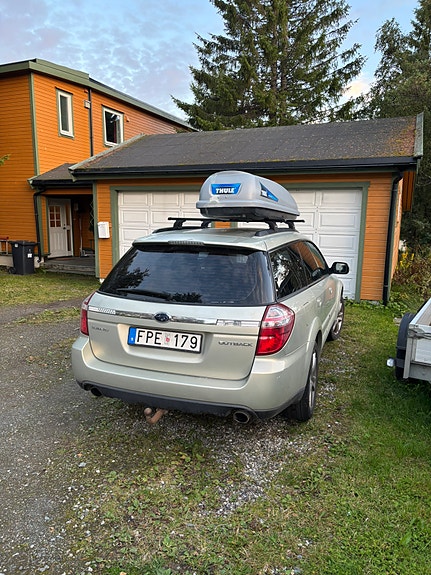 Subaru Outback 4 of 4