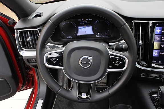 Volvo V60 3 of 9