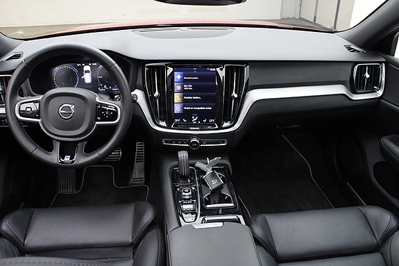 Volvo V60 7 of 9