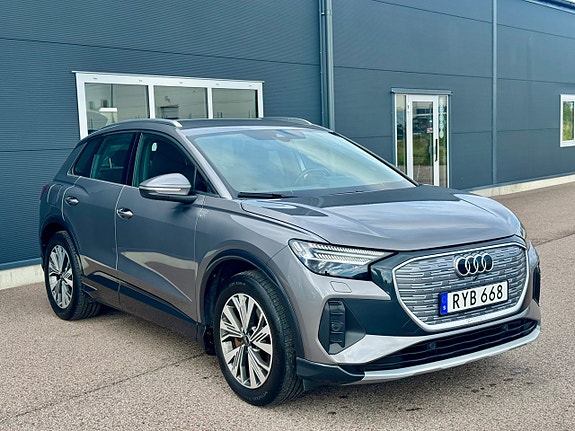 Audi Q4 e-tron 10 of 10