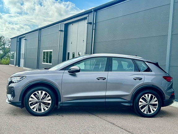 Audi Q4 e-tron 5 of 10