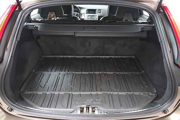 Volvo V60 Cross Country 25 of 25