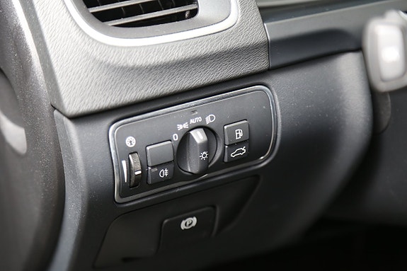 Volvo V60 Cross Country 12 of 25