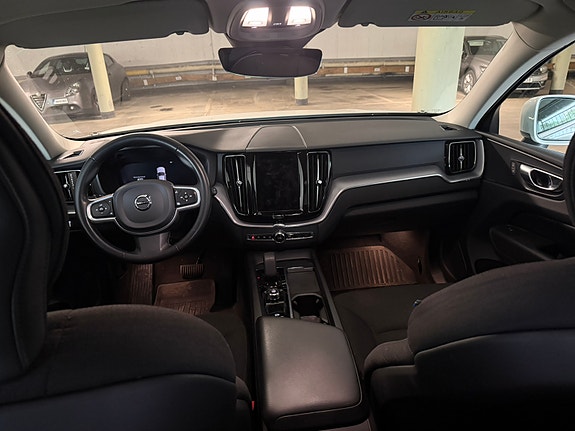 Volvo XC60 11 of 11