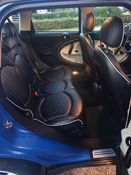 MINI Countryman Cooper S 6 of 7