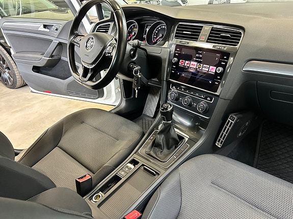Volkswagen Golf I 10 of 16