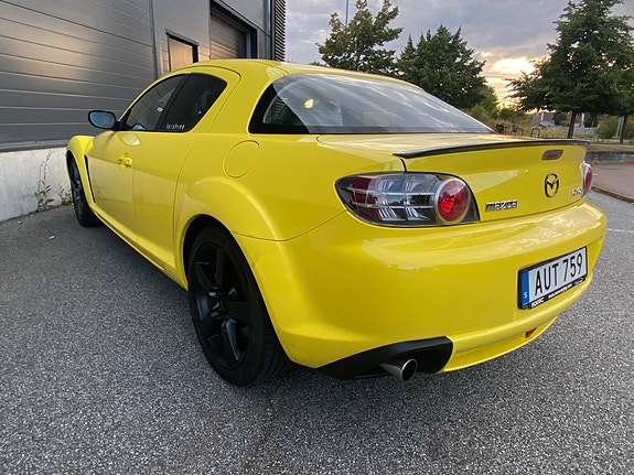 Mazda RX-8 4 of 13