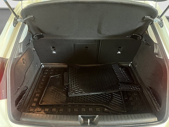 Mercedes-Benz GLA200 d 19 of 22