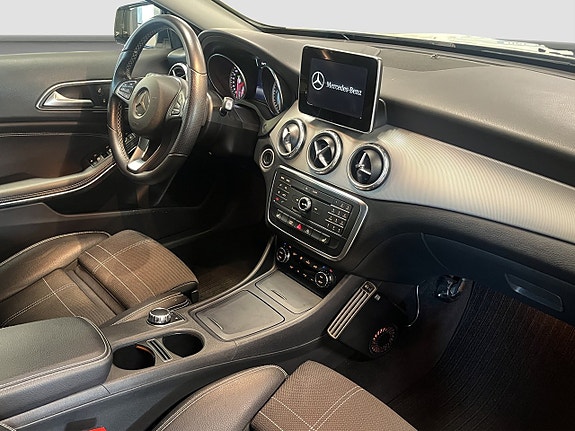Mercedes-Benz GLA200 d 18 of 22