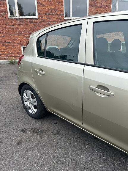 Opel Corsa 5 of 15