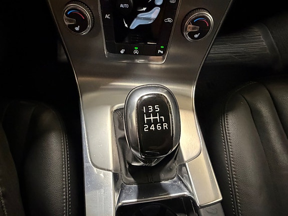 Volvo V60 20 of 30