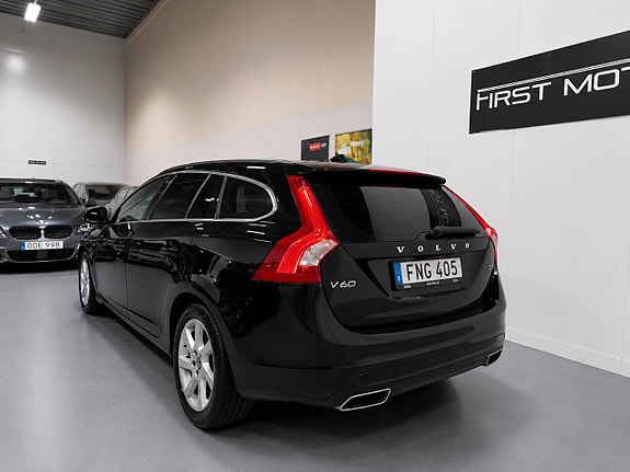 Volvo V60 6 of 30