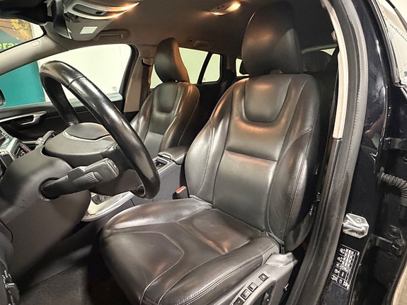 Volvo V60 18 of 30