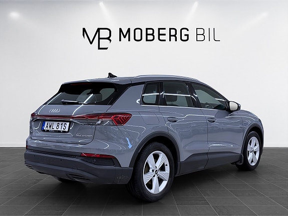 Audi Q4 e-tron 6 of 20