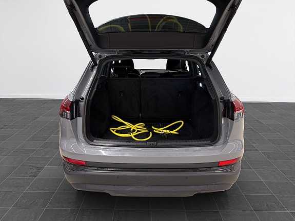 Audi Q4 e-tron 8 of 20