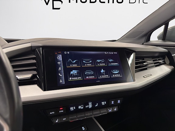 Audi Q4 e-tron 16 of 20