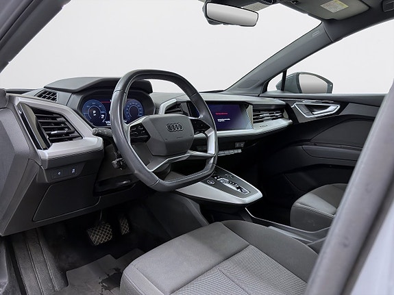 Audi Q4 e-tron 14 of 20