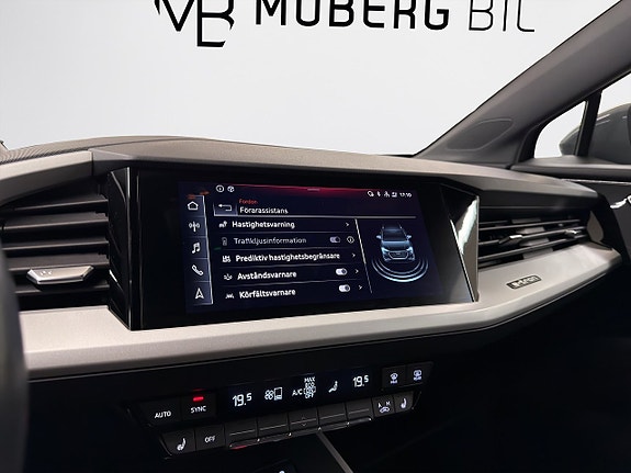 Audi Q4 e-tron 18 of 20