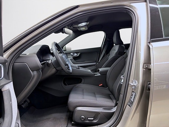 Polestar 2 13 of 20